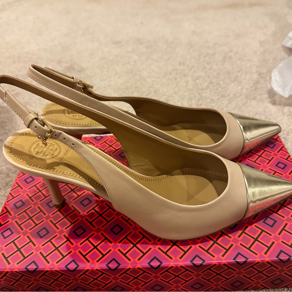 Tory Burch Cream and Gold Slingback Heels